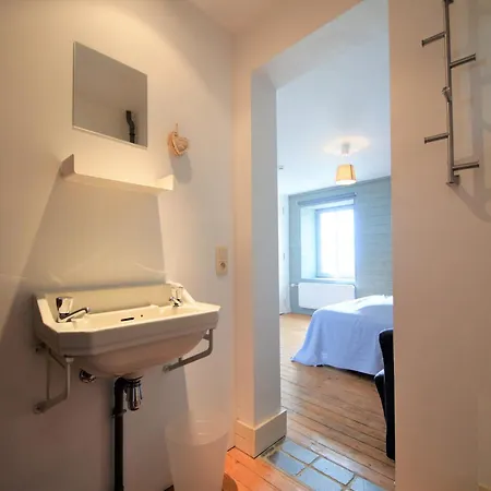 Holiday home Attractive In Near Centre Gerin