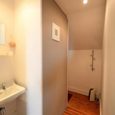 Attractive In Near Centre Holiday home *